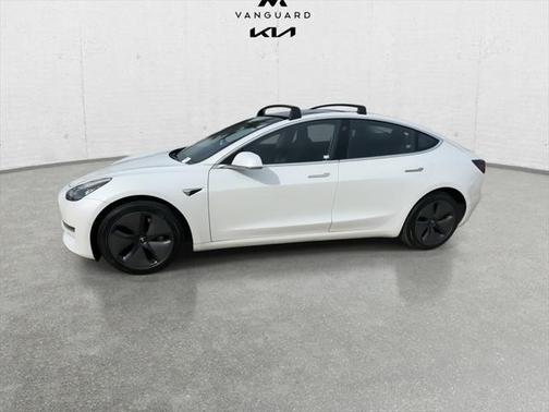 2019 Tesla Model 3 Mid Range