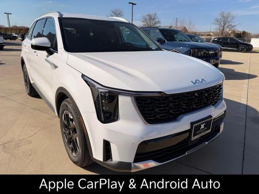 Glacial White Pearl 2026 Kia Sorento S