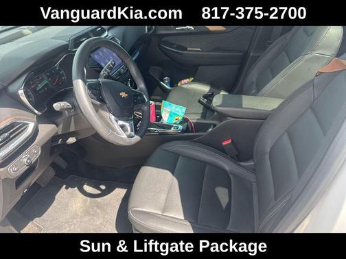 Iridescent Pearl Tricoat 2023 Chevrolet Trailblazer ACTIV