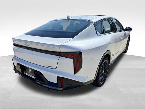 2025 Kia K4 GT-Line Turbo