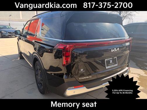 Aurora Black Pearl 2026 Kia Carnival SX