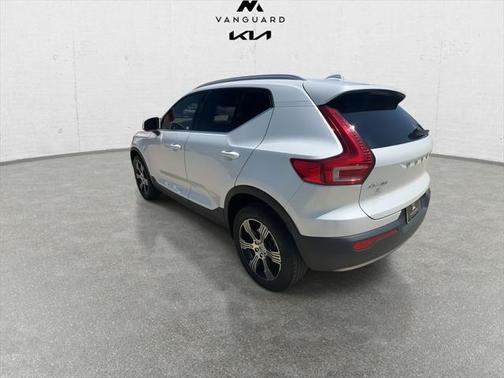 2021 Volvo XC40 T5 Inscription