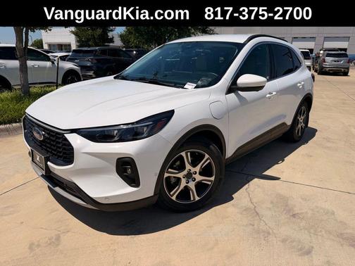 OXFORD WHITE 2023 Ford Escape PHEV SE
