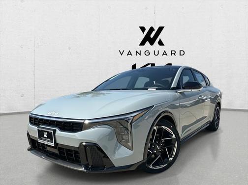 2025 Kia K4 GT-Line