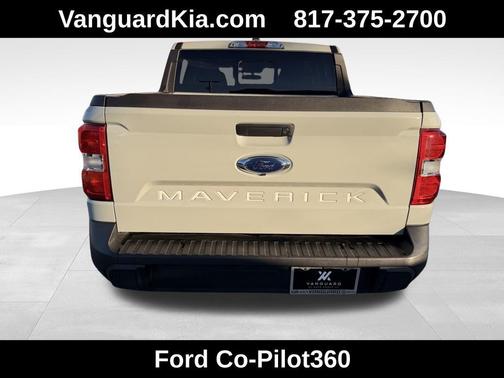 2022 Ford Maverick XL