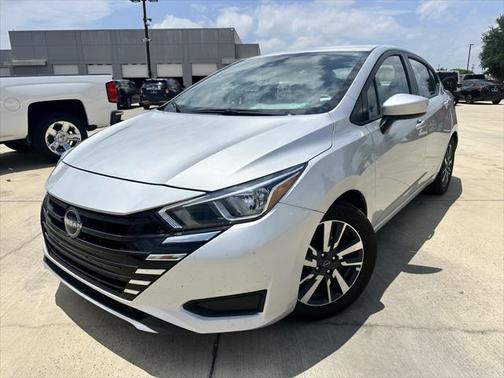 2023 Nissan Versa 1.6 SV