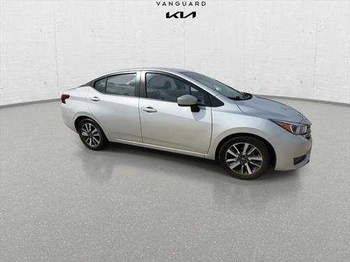 2023 Nissan Versa 1.6 SV