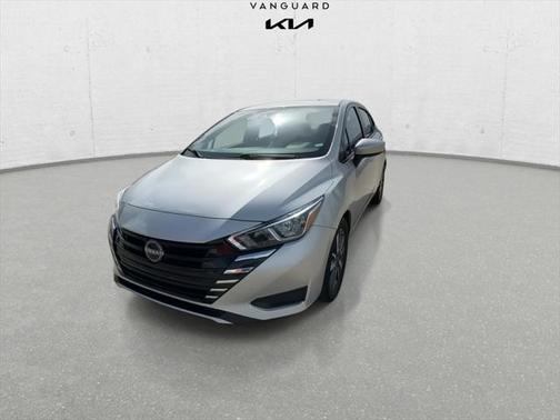 2023 Nissan Versa 1.6 SV