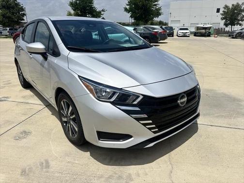 2023 Nissan Versa 1.6 SV