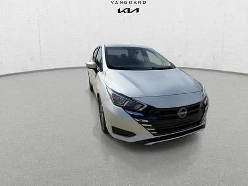 2023 Nissan Versa 1.6 SV
