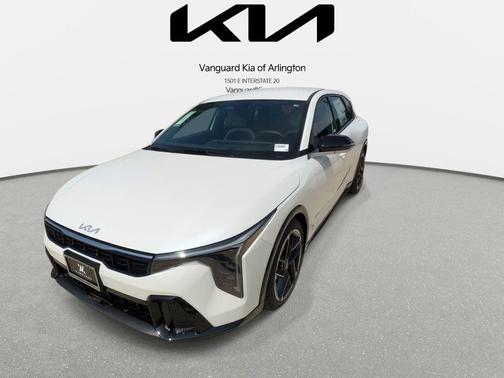 Snow White Pearl 2026 Kia K4 GT-Line