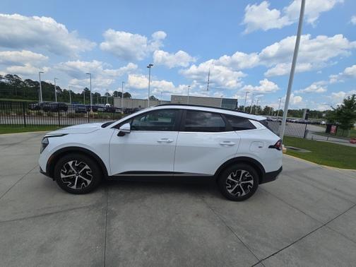 2025 Kia Sportage EX