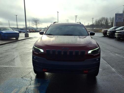 Velvet Red Pearlcoat 2020 Jeep Cherokee Trailhawk
