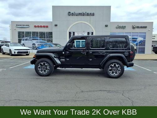 Black Clearcoat 2024 Jeep Wrangler Sahara