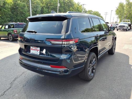 Fathom Blue Pearlcoat 2026 Jeep Grand Cherokee L Limited