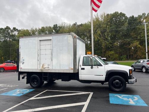 1999 GMC Savana 3500 SL
