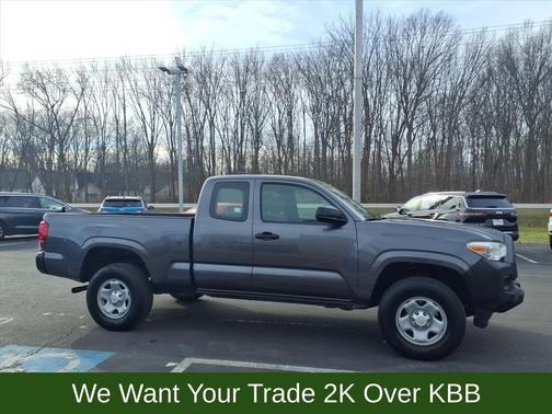 2018 Toyota Tacoma SR