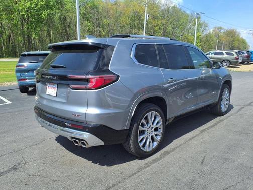 Sterling 2024 GMC Acadia Denali