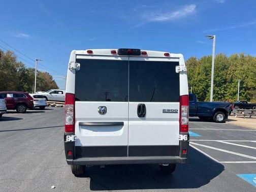 2025 RAM ProMaster 2500 Base