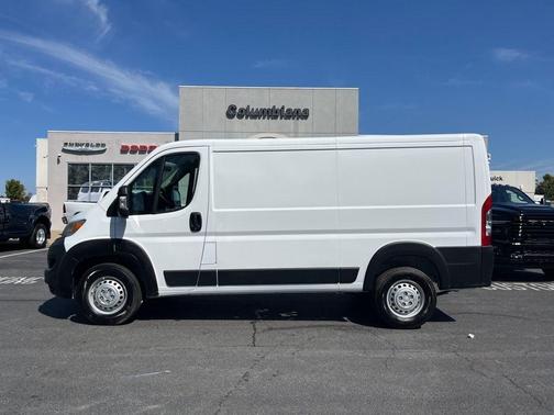 2025 RAM ProMaster 2500 Base