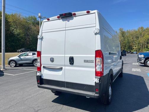 2025 RAM ProMaster 2500 High Roof