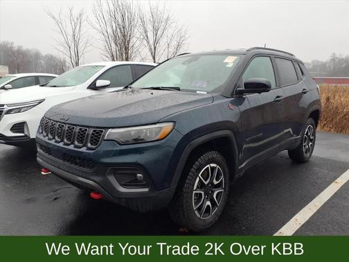 2024 Jeep Compass Trailhawk