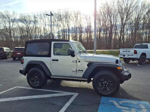 2024 Jeep Wrangler Sport