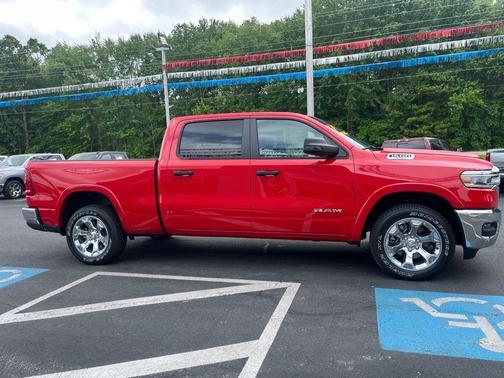 2025 RAM 1500 Big Horn/Lone Star
