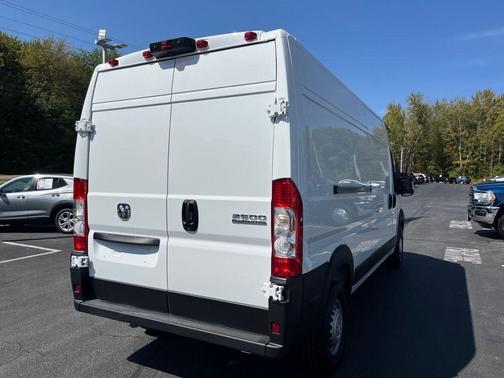 2025 RAM ProMaster 2500 High Roof