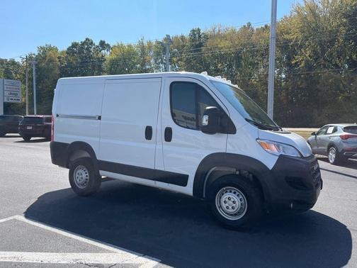 2025 RAM ProMaster 1500 Low Roof