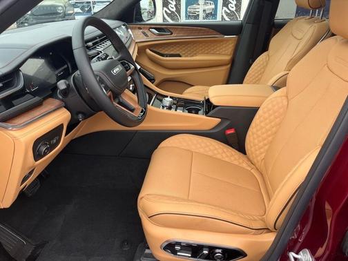 2025 Jeep Grand Cherokee L Summit