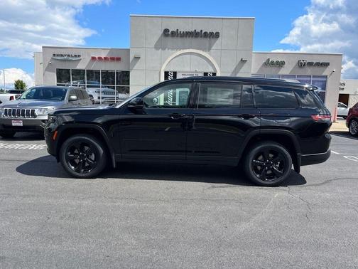 2025 Jeep Grand Cherokee L Laredo