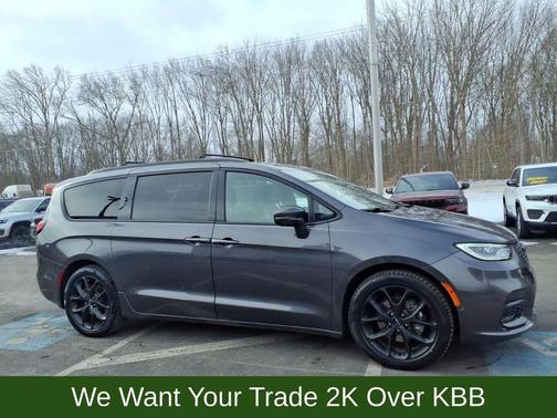 2022 Chrysler Pacifica Limited