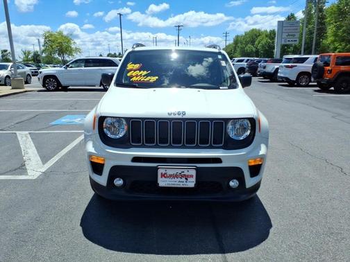 Alpine White Clearcoat 2023 Jeep Renegade Latitude