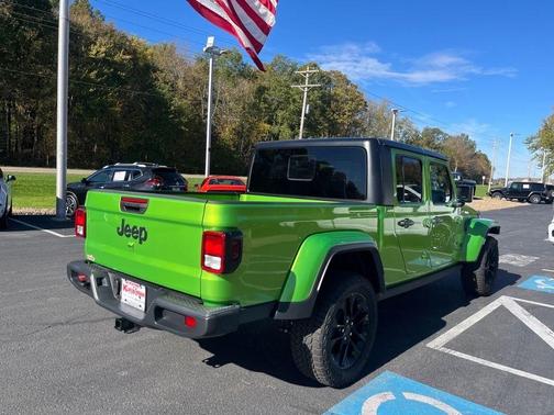 2025 Jeep Gladiator Sport