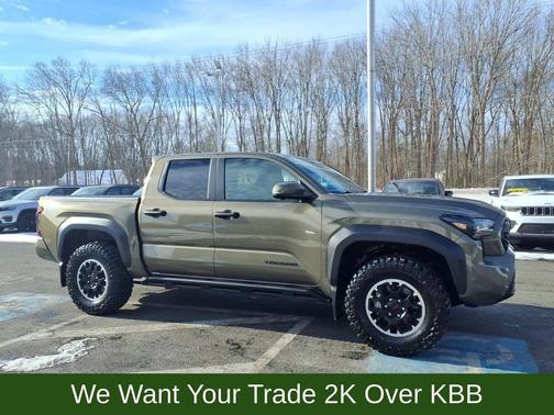 2025 Toyota Tacoma TRD Off Road