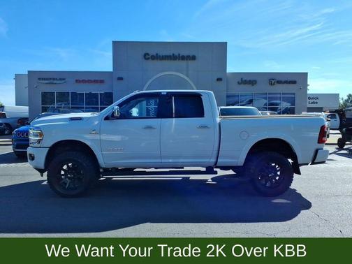 Bright White Clearcoat 2022 RAM 2500 Laramie