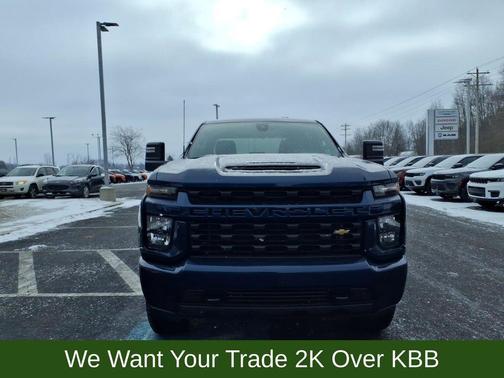 2022 Chevrolet Silverado 2500 Custom