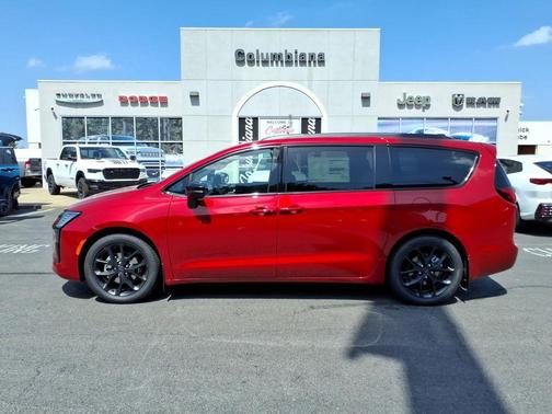 Red 2027 Chrysler Pacifica LIMITED