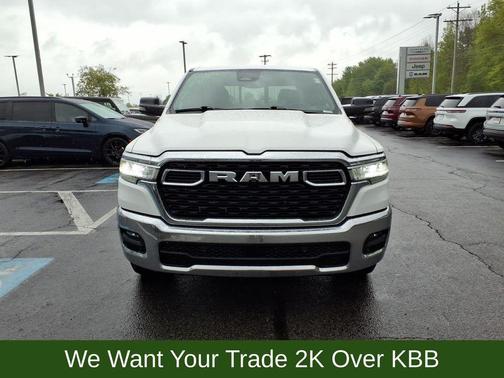 Bright White Clearcoat 2025 RAM 1500 Big Horn/Lone Star