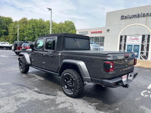 2024 Jeep Gladiator Sport