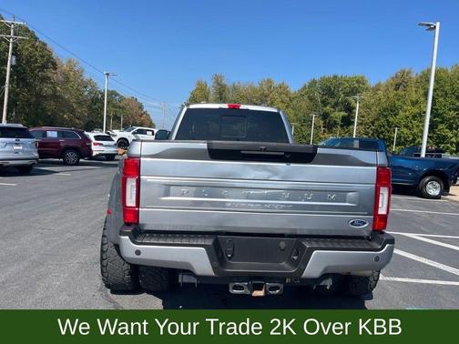 2022 Ford F-350 Platinum