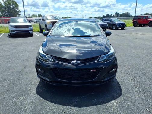 Mosaic Black Metallic 2018 Chevrolet Cruze LT