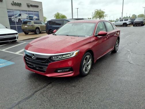 Red 2018 Honda Accord EX