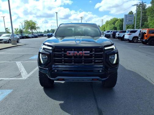 Onyx Black 2024 GMC Canyon AT4X