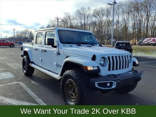 2022 Jeep Gladiator Overland