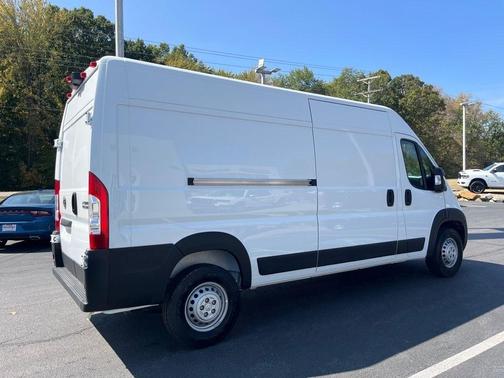 2025 RAM ProMaster 2500 High Roof