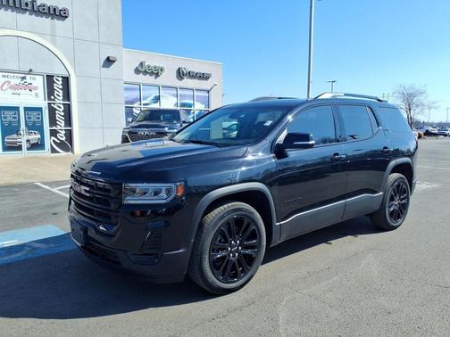 Black 2023 GMC Acadia SLE