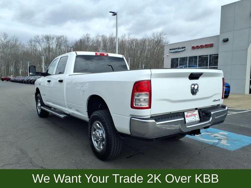 Bright White Clearcoat 2022 RAM 2500 Tradesman