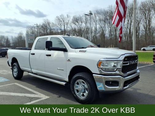 Bright White Clearcoat 2022 RAM 2500 Tradesman